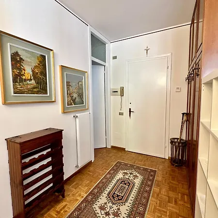 Accogliente Monolocale In Centro A דירה ברנזי