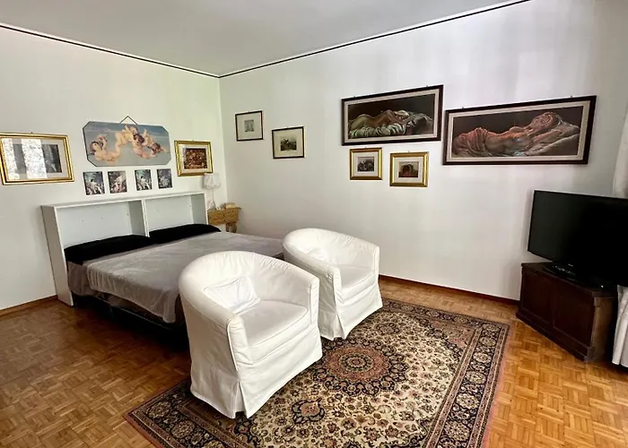Accogliente Monolocale In Centro A * Branzi